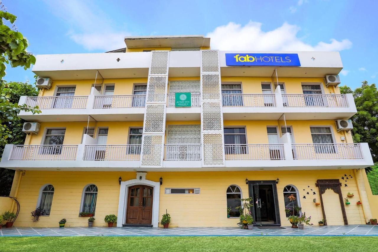 Fabhotel Aravali Suites Γκουργκάον Εξωτερικό φωτογραφία
