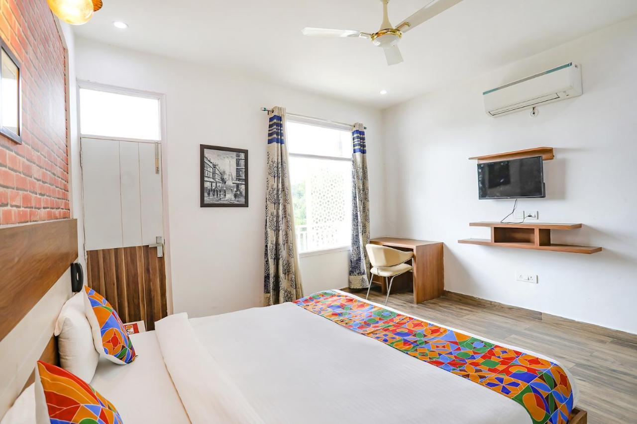 Fabhotel Aravali Suites Γκουργκάον Εξωτερικό φωτογραφία