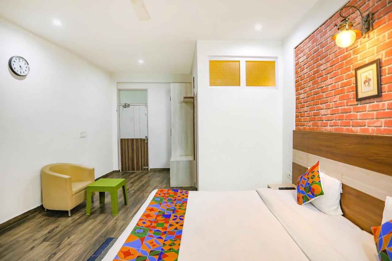 Fabhotel Aravali Suites Γκουργκάον Εξωτερικό φωτογραφία